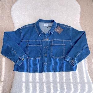AVA & VIV Womens Cropped Denim Jacket, Chest Pockets, Blue, Size 4X